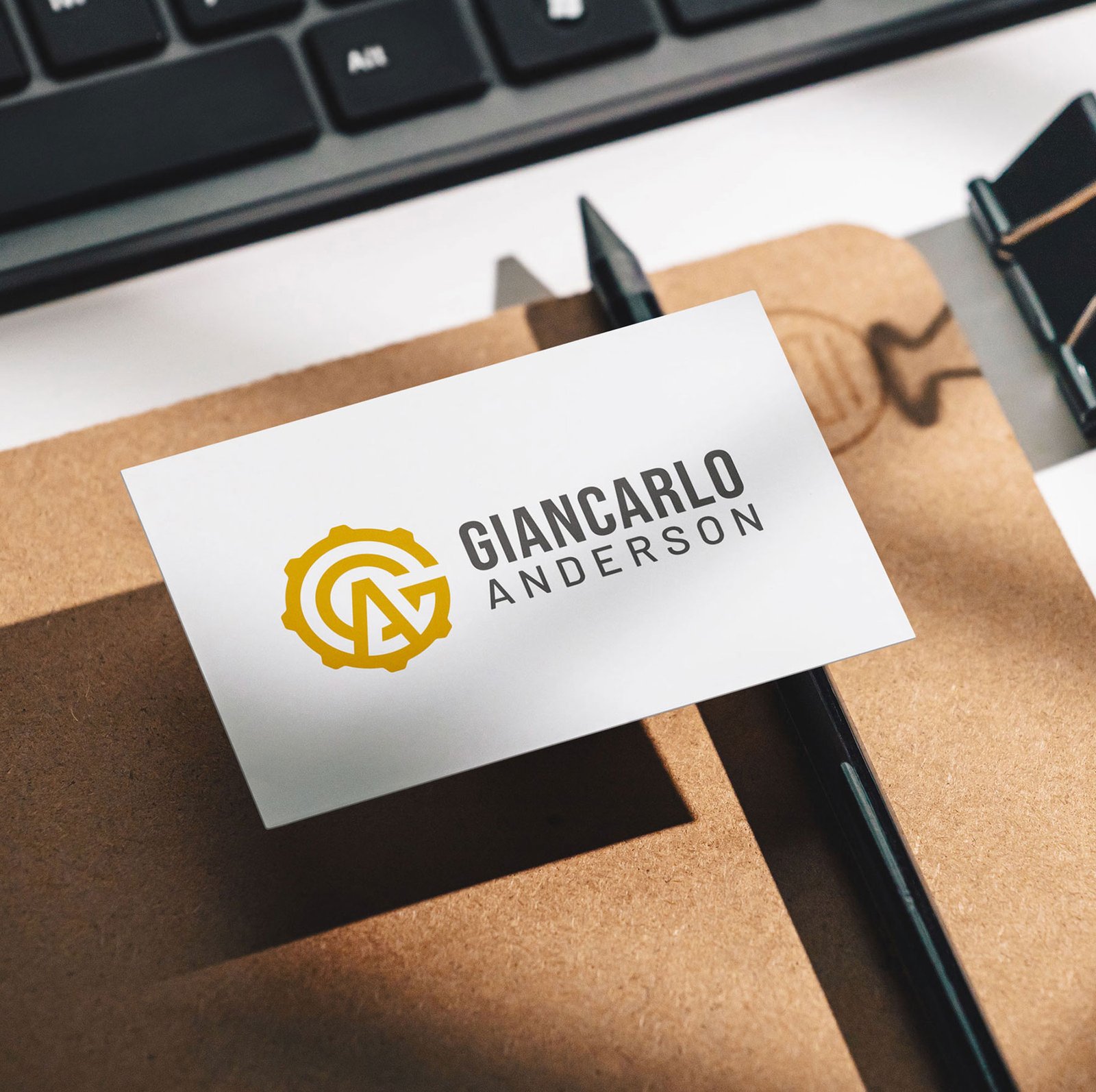 Karina Castillo | Diseñadora Gráfica branding 02 giancarlo
